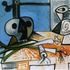 Pablo Picasso, Stillleben mit Totenkopf, Porree und Kanne vor einem Fenster, 1945 © Privatbesitz Pablo Picasso, Stillleben mit Totenkopf, Porree und Kanne vor einem Fenster, 1945 © Privatbesitz