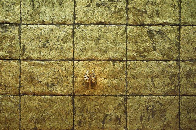 Diese Bildbeschreibung widmet Ihnen Radio Stephansdom Guiseppe Penone, Respirare l'ombra und Poumon en bronce, 2005, 36-tlg. © VBK Wien 2012