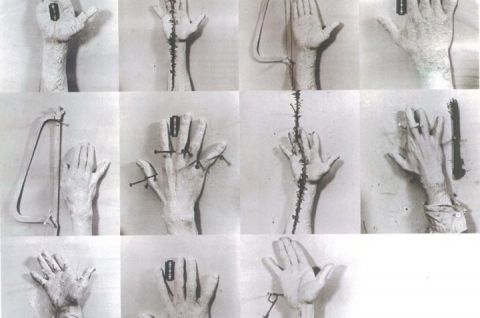 Günter Brus, Aktion Selbstbemalung I, 1964 © Bank Austria Kunstsammlung