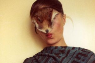 Birgit Jürgenssen Ohne Titel (Selbst mit Fellchen), 1974/77 © Sammlung Verbund Wien, VBK, Wien 2010