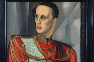Tamara De Lempicka, Porträt Seiner Kaiserlichen Hoheit Großherzog Gabriel, um 1926, Öl auf Leinwand, 116 x 65 cm © J. Nicholson, Beverly Hills, Kalifornien Tamara De Lempicka, Porträt Seiner Kaiserlichen Hoheit Großherzog Gabriel, um 1926, Öl auf Leinwand, 116 x 65 cm © J. Nicholson, Beverly Hills, Kalifornien